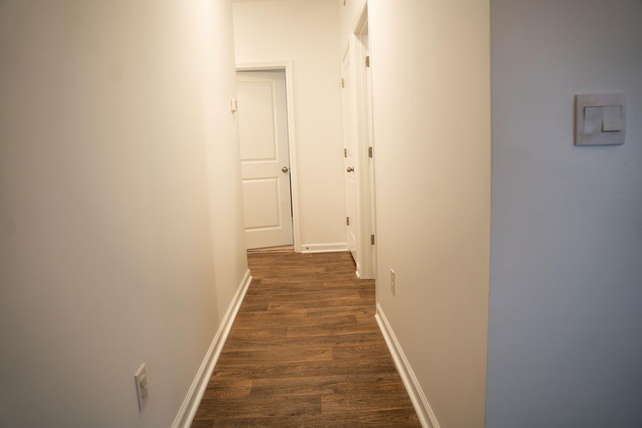 479 Cedarview Road Photo 8