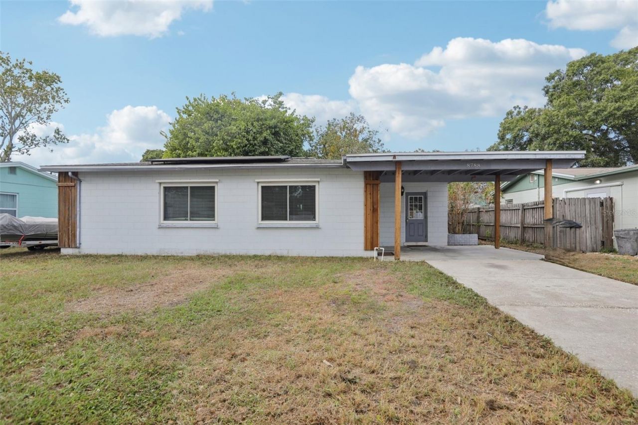 8788 56th Way N, Pinellas Park, FL 33782 Main Photo