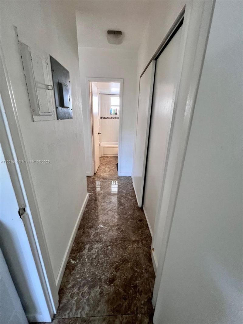 1300 Lincoln Rd, Unit D304, Miami Beach, FL 33139 Photo