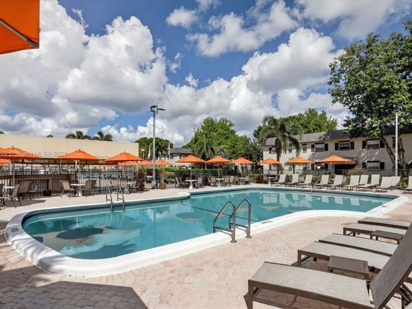 5640 SW 3rd Pl, Unit 110, Margate, FL 33068