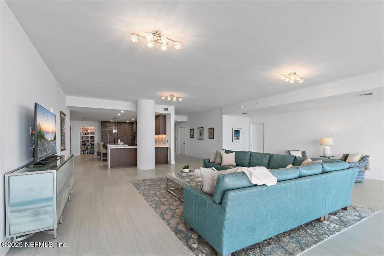 50 14th Avenue S, Unit 602, Jacksonville Beach, FL 32250 Photo