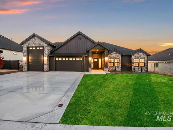 9793 S Peregrine Falcon Ave., Nampa, ID 83686