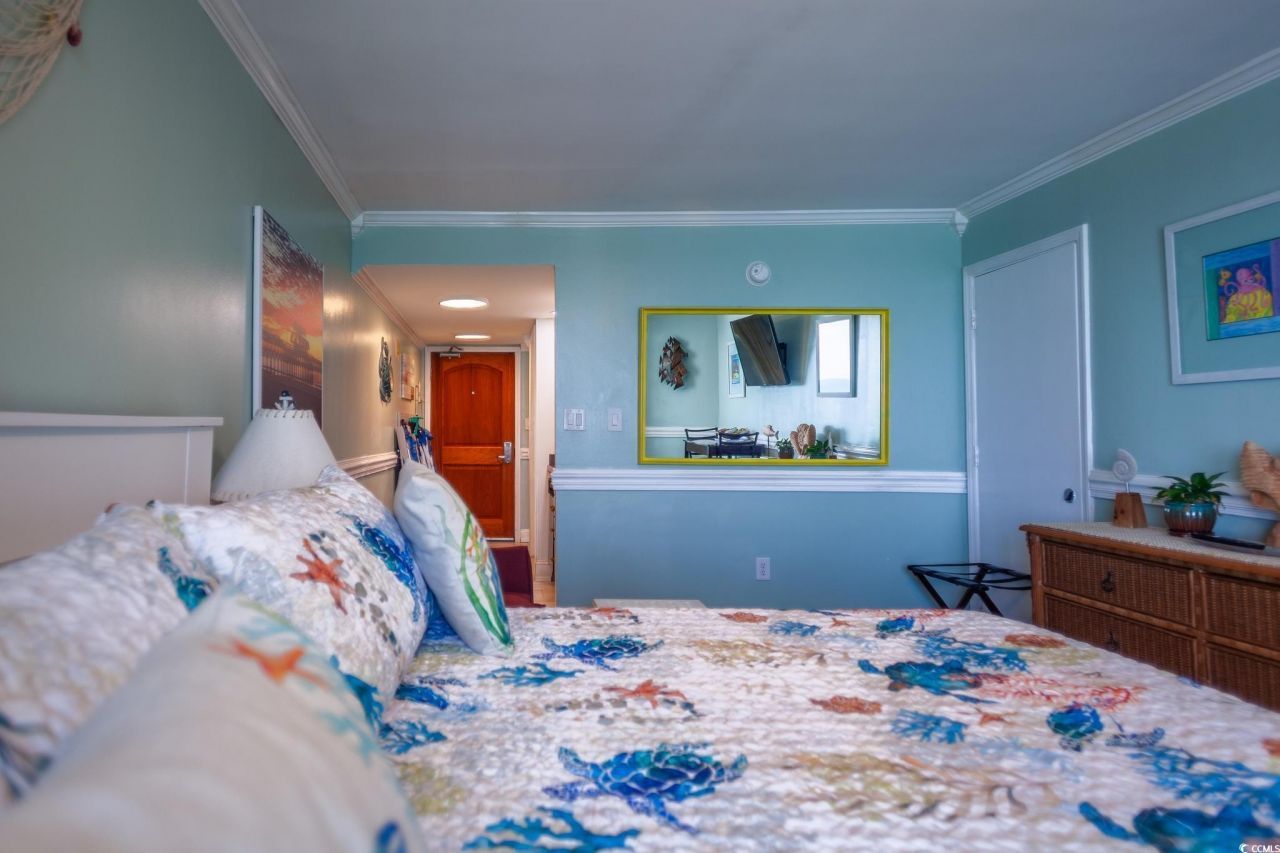 9550 Shore Dr. Photo 15