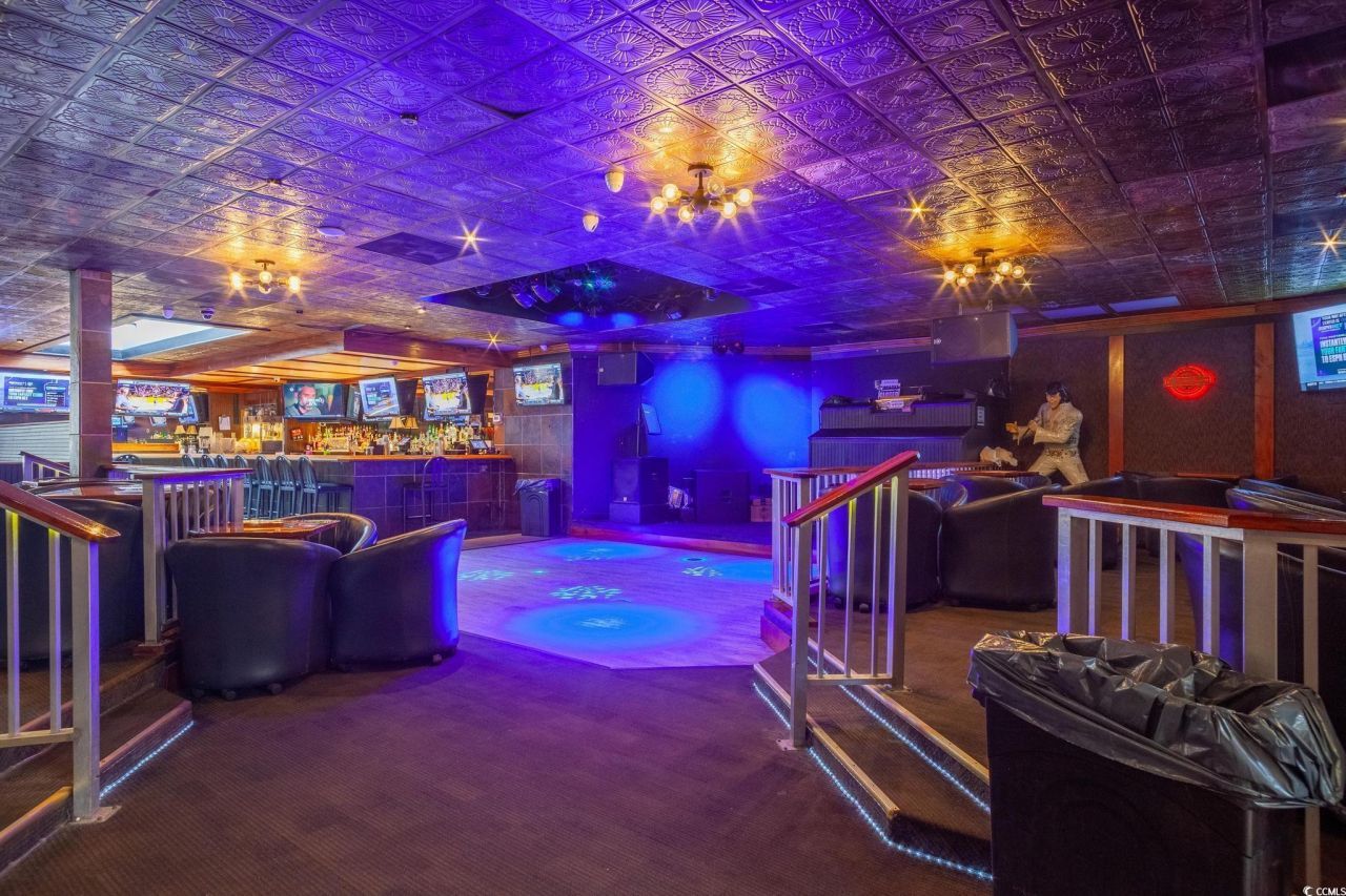 9550 Shore Dr. Photo 34