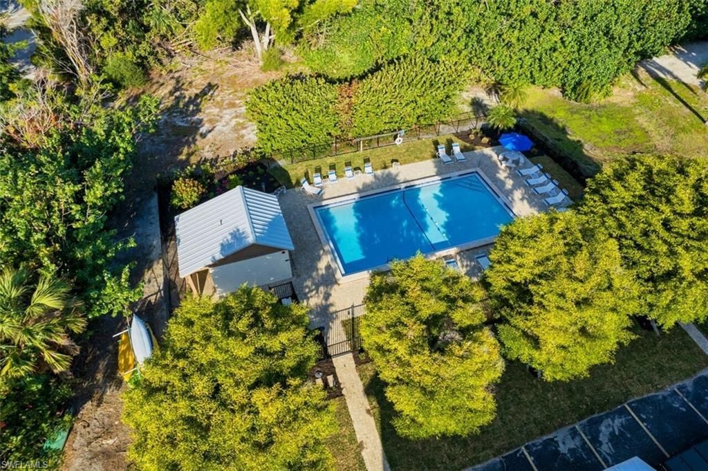 1250 Tennisplace Ct, Unit B31, Sanibel, FL 33957 Photo