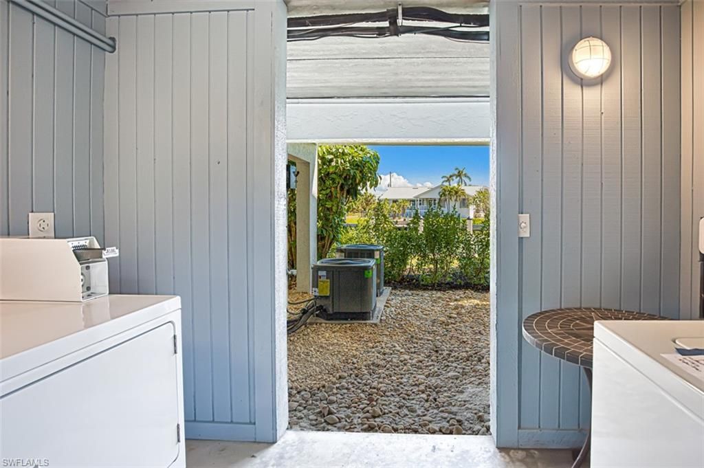 1250 Tennisplace Ct, Unit B31, Sanibel, FL 33957 Photo