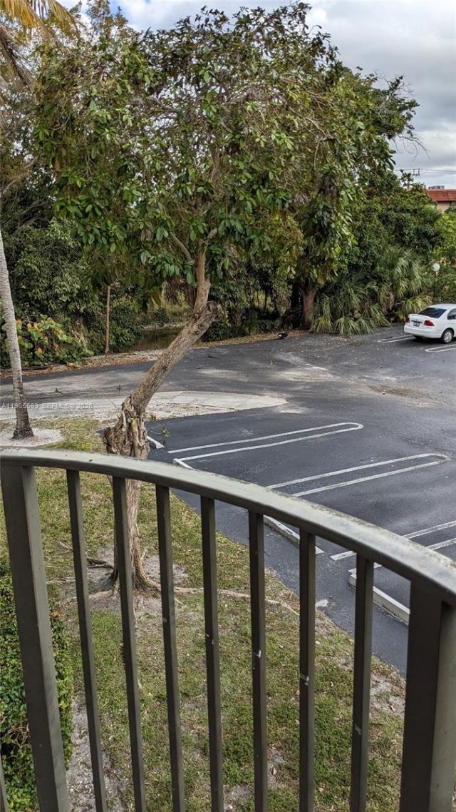 2701 Riverside Dr, Unit 206-B, Coral Springs, FL 33065 Photo