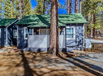 1029 Reno Avenue, South Lake Tahoe, CA 96150 Photo