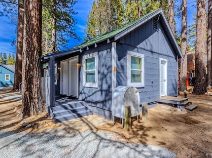 1029 Reno Avenue, South Lake Tahoe, CA 96150 Photo