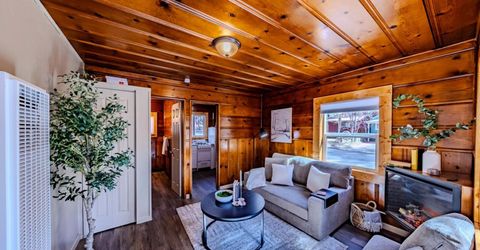 1029 Reno Avenue, South Lake Tahoe, CA 96150 Photo