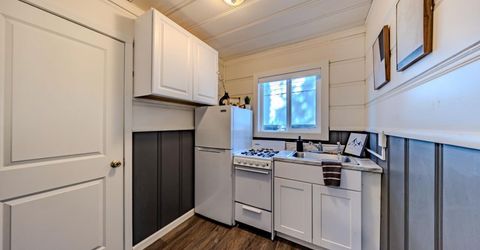1029 Reno Avenue, South Lake Tahoe, CA 96150 Photo