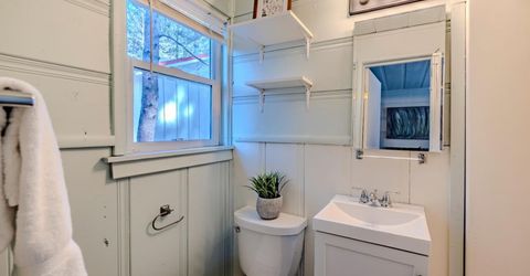 1029 Reno Avenue, South Lake Tahoe, CA 96150 Photo