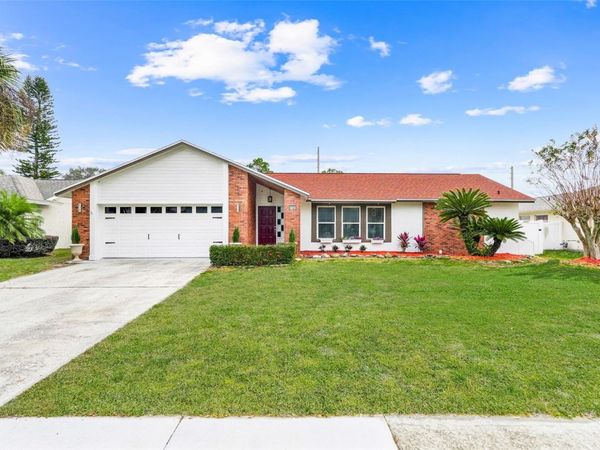 8743 ALEGRE CIRCLE, ORLANDO, FL 32836