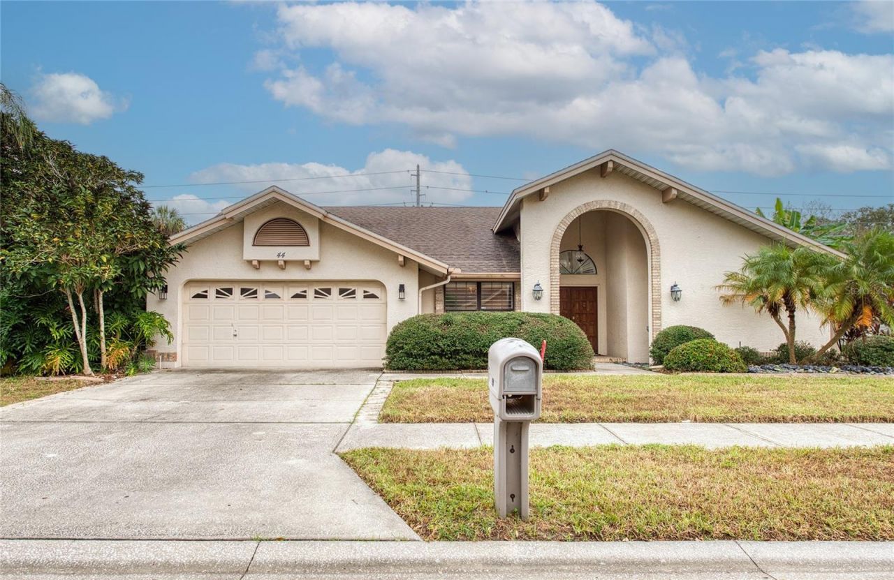 44 Ridgecroft Lane, Safety Harbor, FL 34695 Main Photo