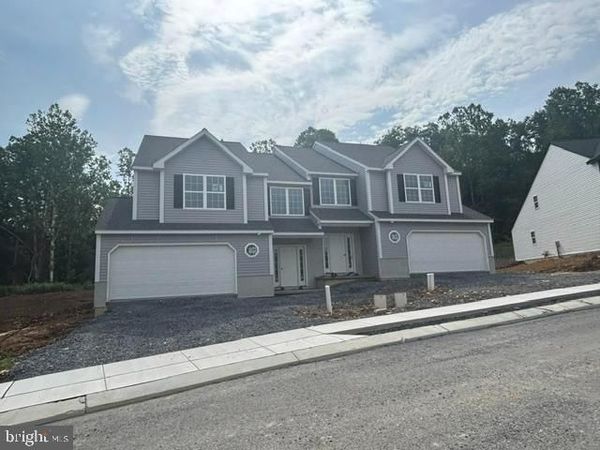 19 CASTLE DRIVE, Unit LOT 4, ROBESONIA, PA 19551