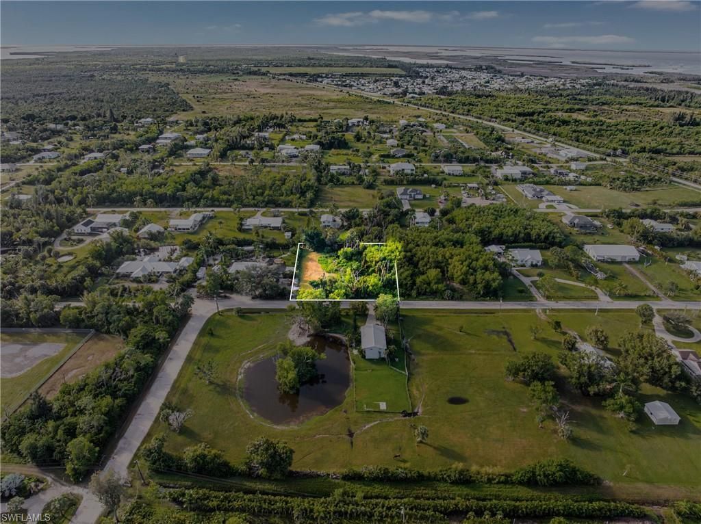 4689 Woodstock Rd, Saint James City, FL 33956 Photo