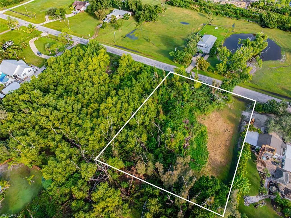 4689 Woodstock Rd, Saint James City, FL 33956 Photo