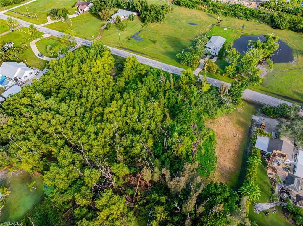 4689 Woodstock Rd, Saint James City, FL 33956 Photo