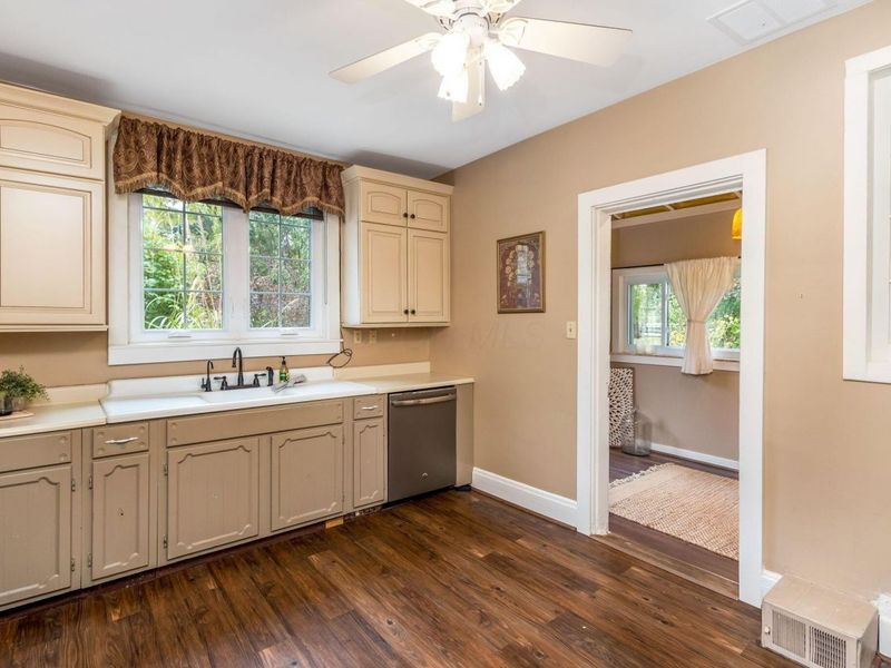 8056 Summit Road SW, Reynoldsburg, OH 43068 Photo 18