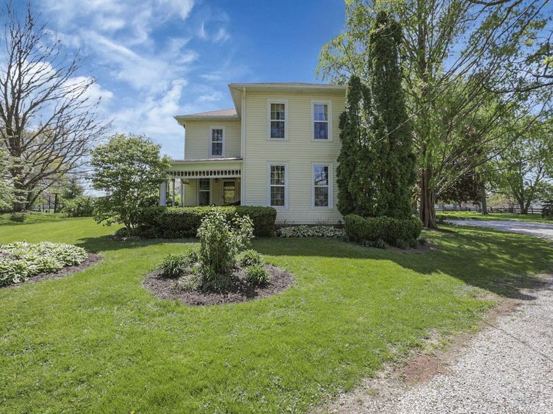 8056 Summit Road SW, Reynoldsburg, OH 43068 Photo 2
