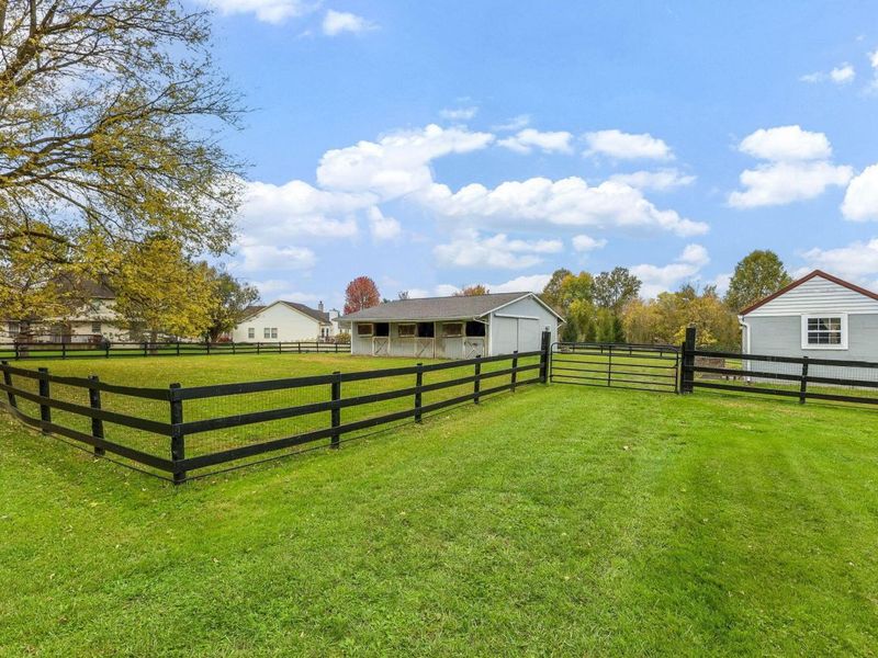 8056 Summit Road SW, Reynoldsburg, OH 43068 Photo 57