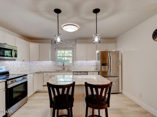 901 Stonybrook Circle, Port Orange, FL 32127