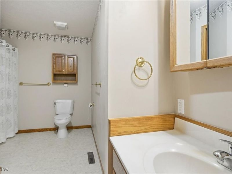 1344 Meadowbrook Lane NE, Carrollton, OH 44615 Photo 19