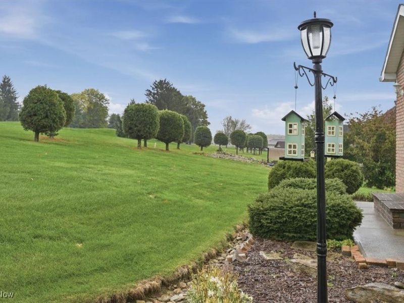 1344 Meadowbrook Lane NE, Carrollton, OH 44615 Photo 5