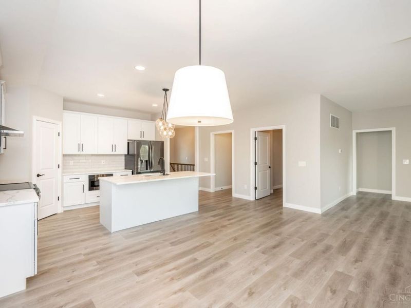 1319 Peregrine Way, Hamilton, OH 45013 Photo 14