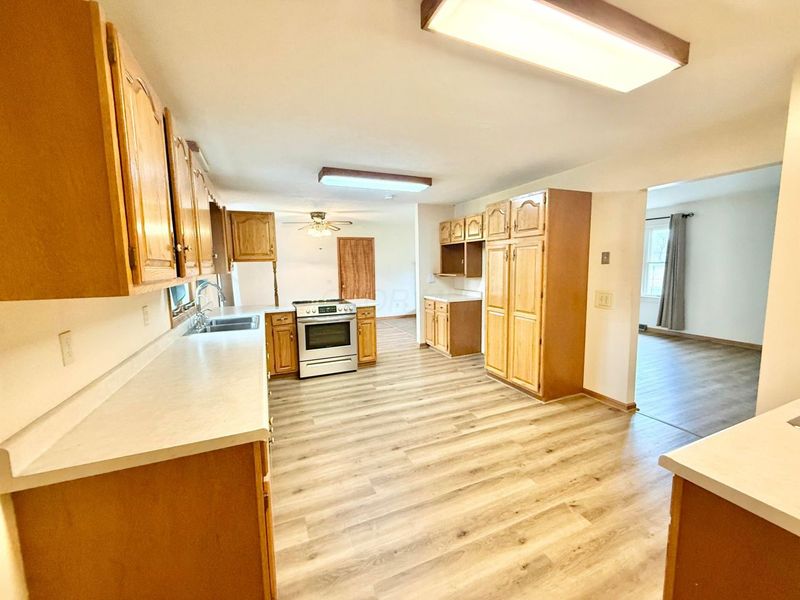 9136 Mount Gilead Road, Fredericktown, OH 43019 Photo 13