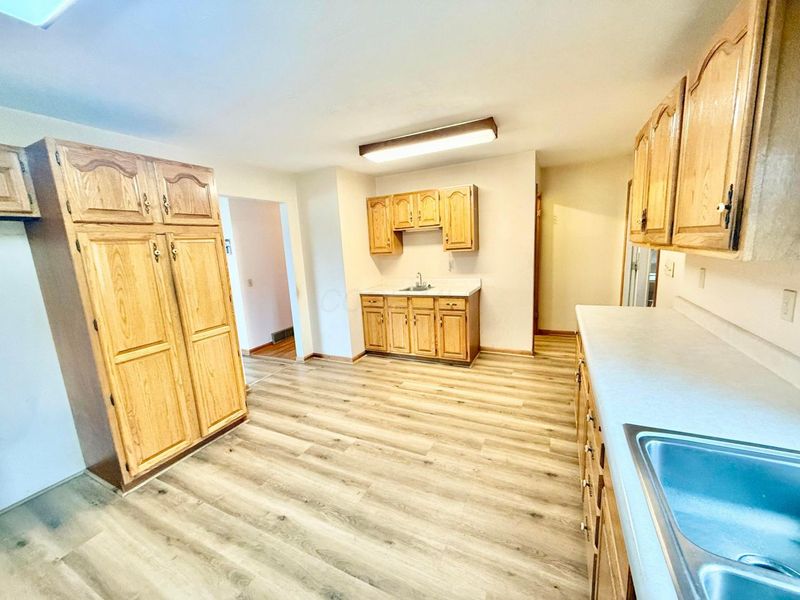 9136 Mount Gilead Road, Fredericktown, OH 43019 Photo 14