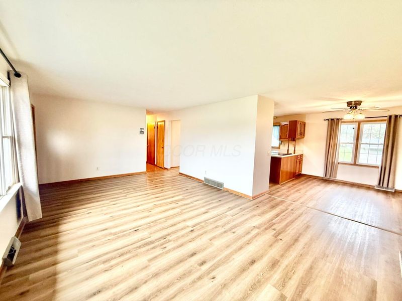 9136 Mount Gilead Road, Fredericktown, OH 43019 Photo 7