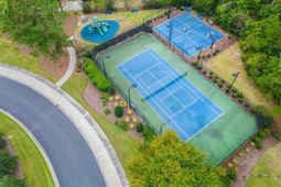 745 Mcduffie Dr. photo 4