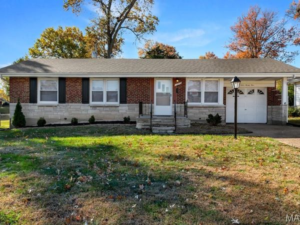 1224 Billings Drive, St Louis, MO 63137