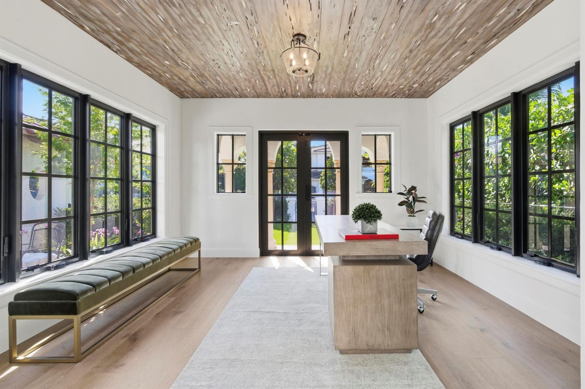 201 Murray Road, West Palm Beach, FL 33405 Photo