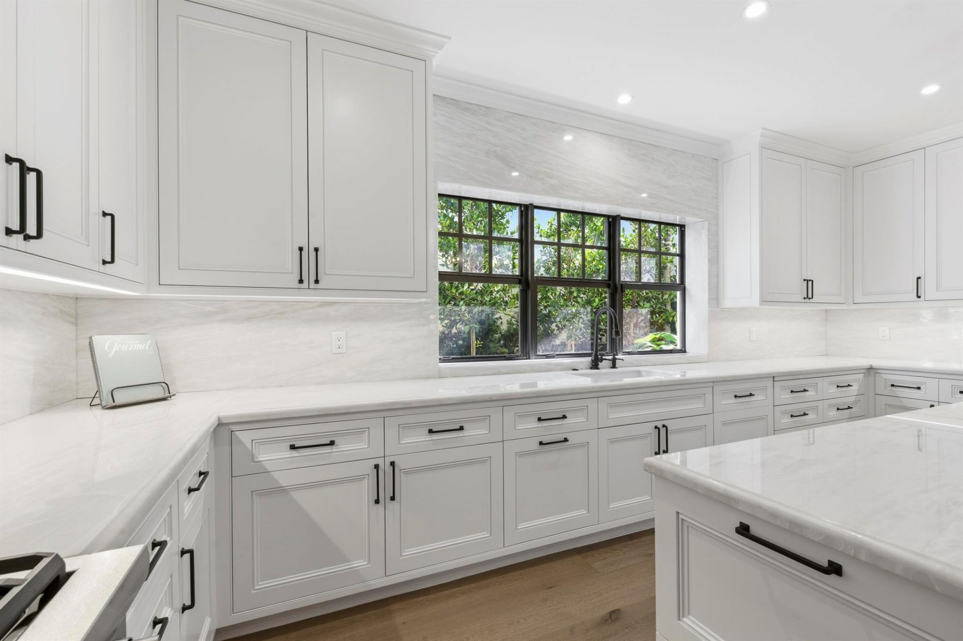 201 Murray Road, West Palm Beach, FL 33405 Photo