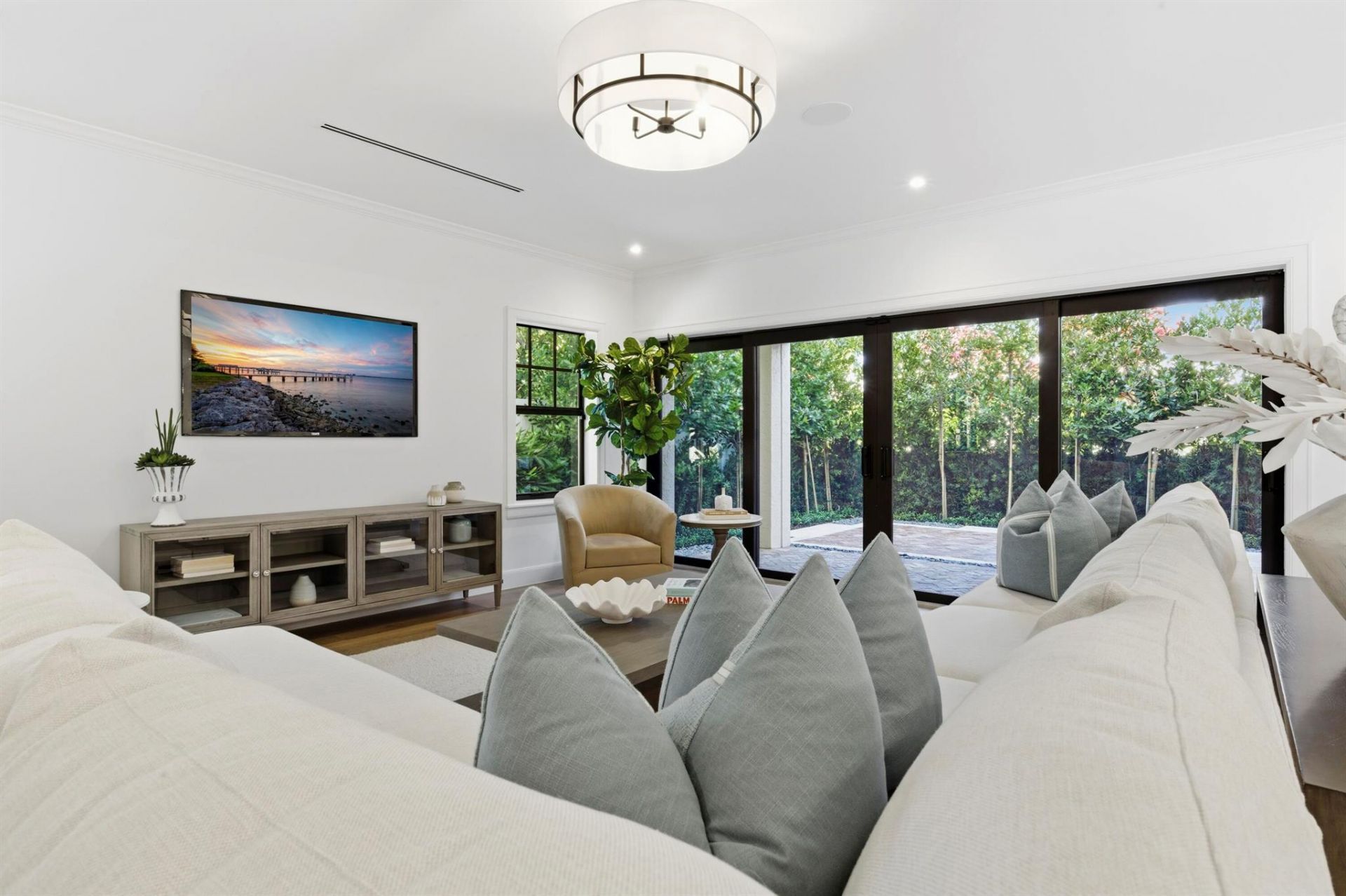 201 Murray Road, West Palm Beach, FL 33405 Photo