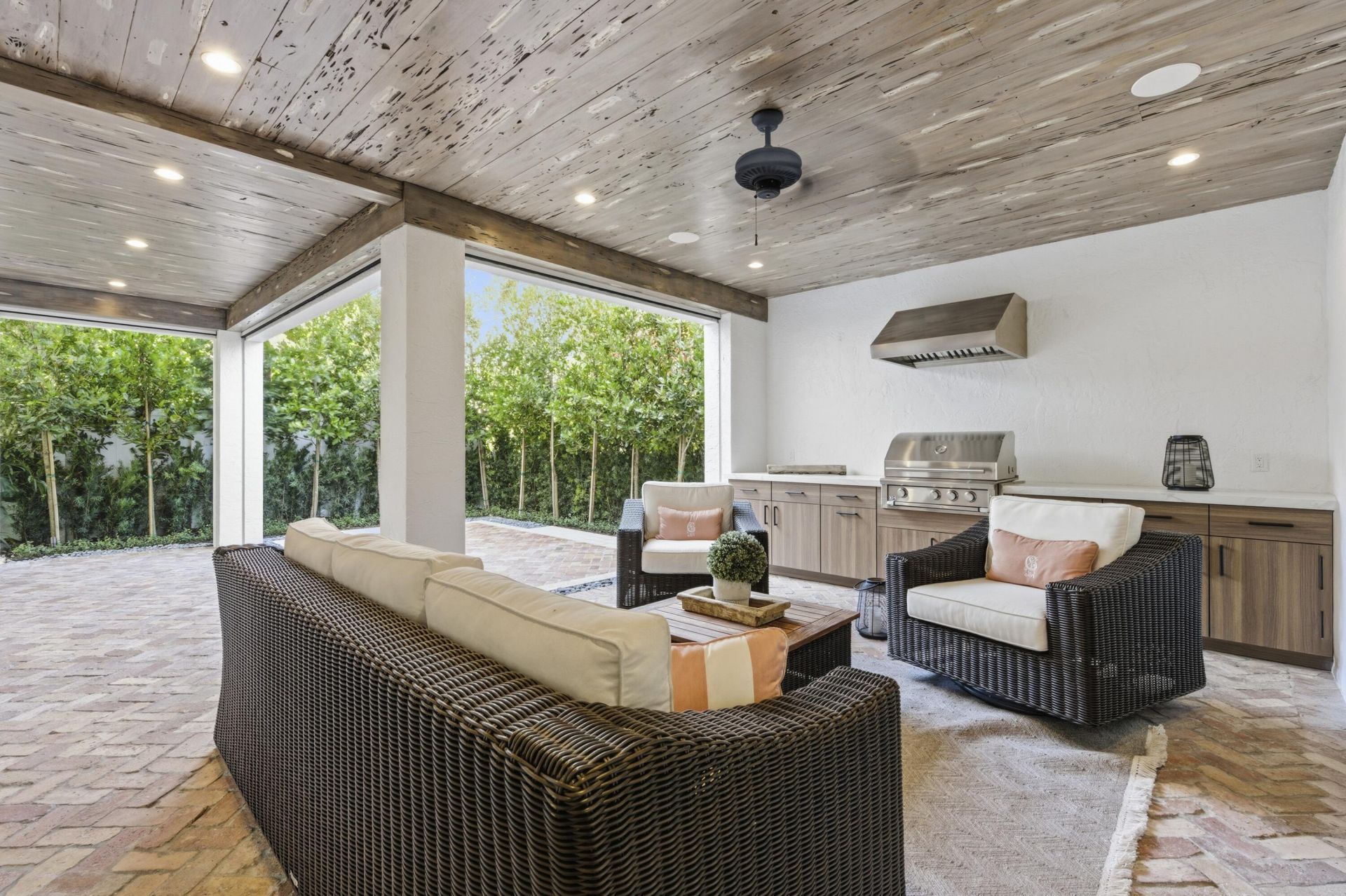 201 Murray Road, West Palm Beach, FL 33405 Photo