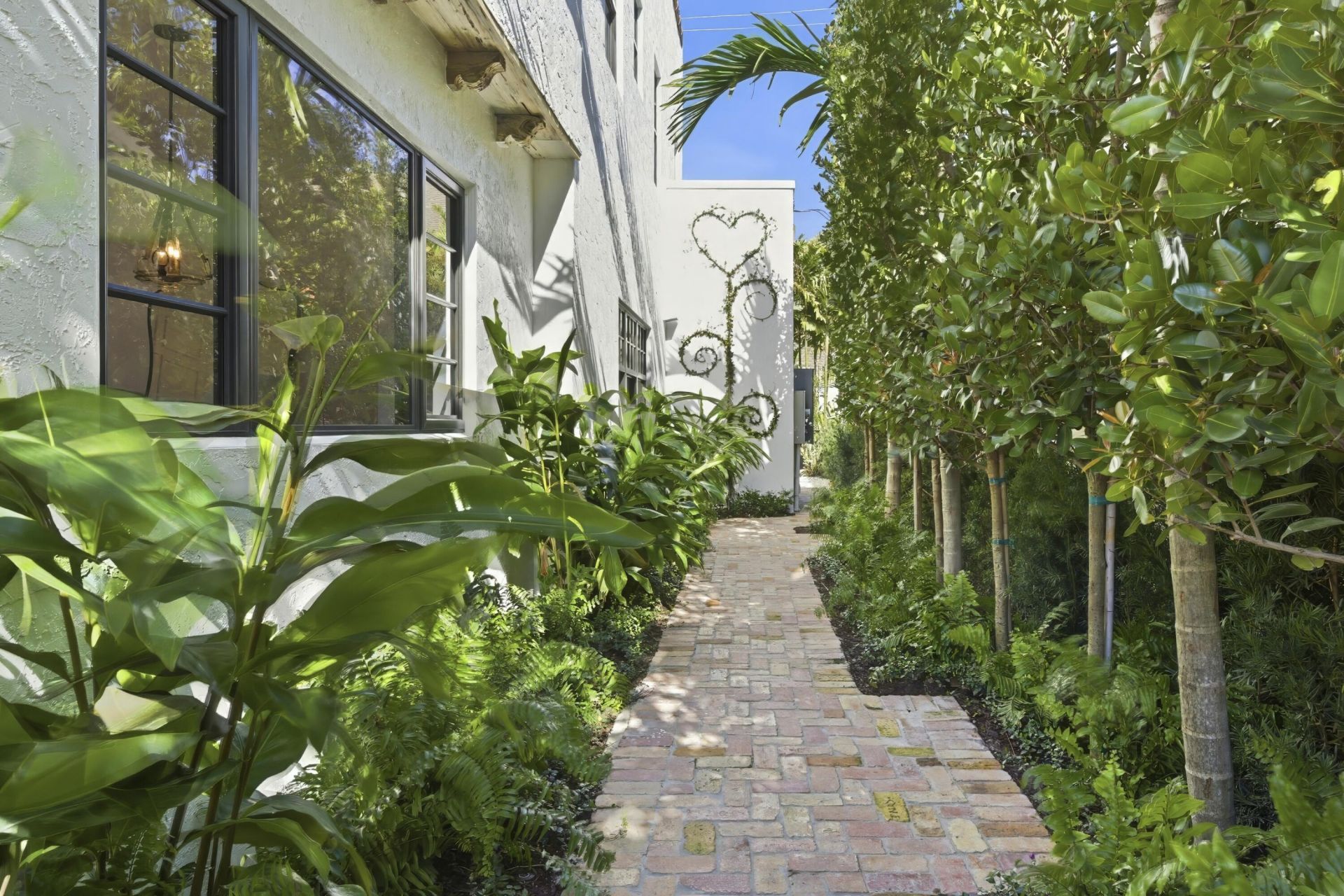 201 Murray Road, West Palm Beach, FL 33405 Photo