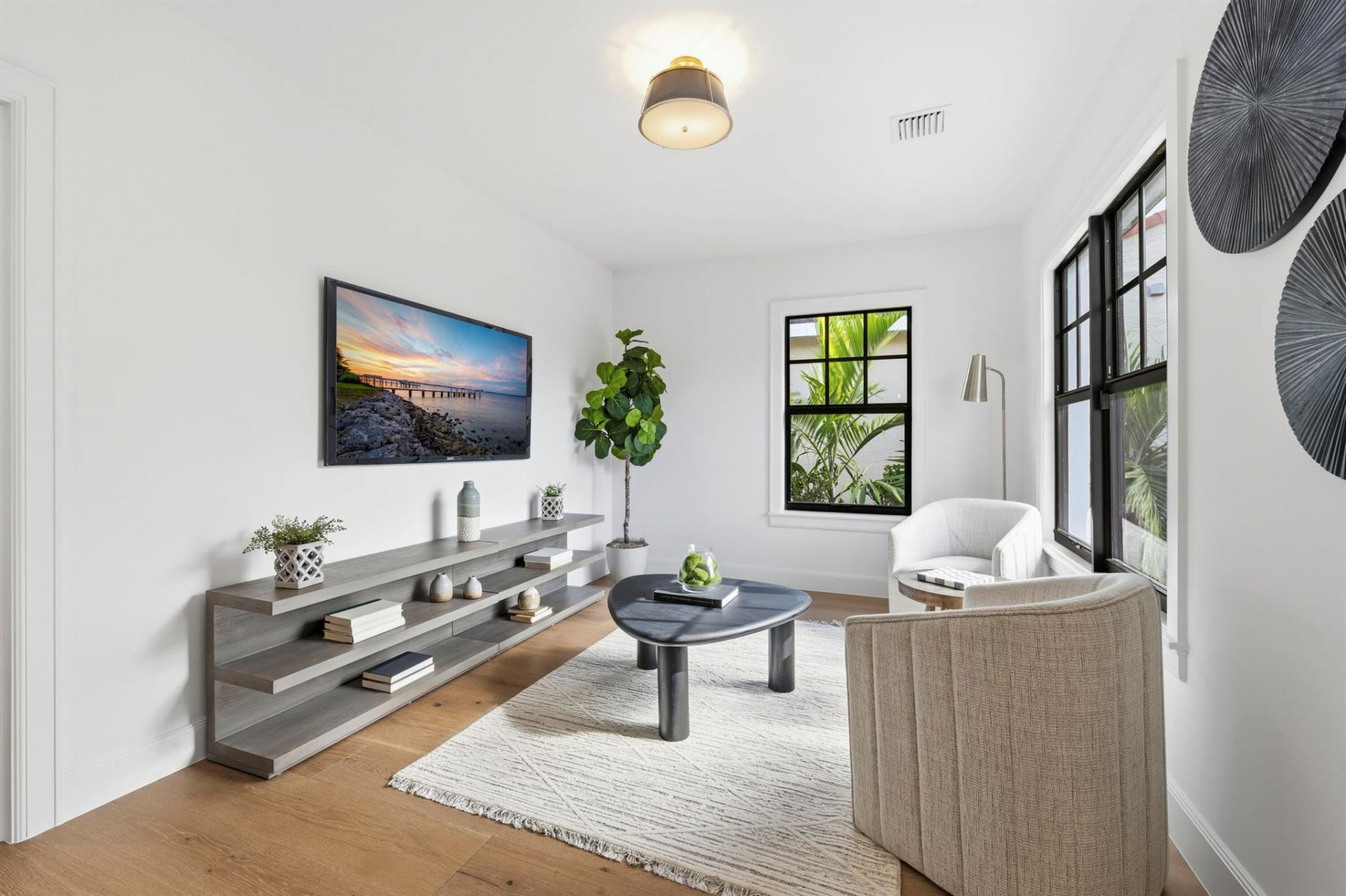 201 Murray Road, West Palm Beach, FL 33405 Photo