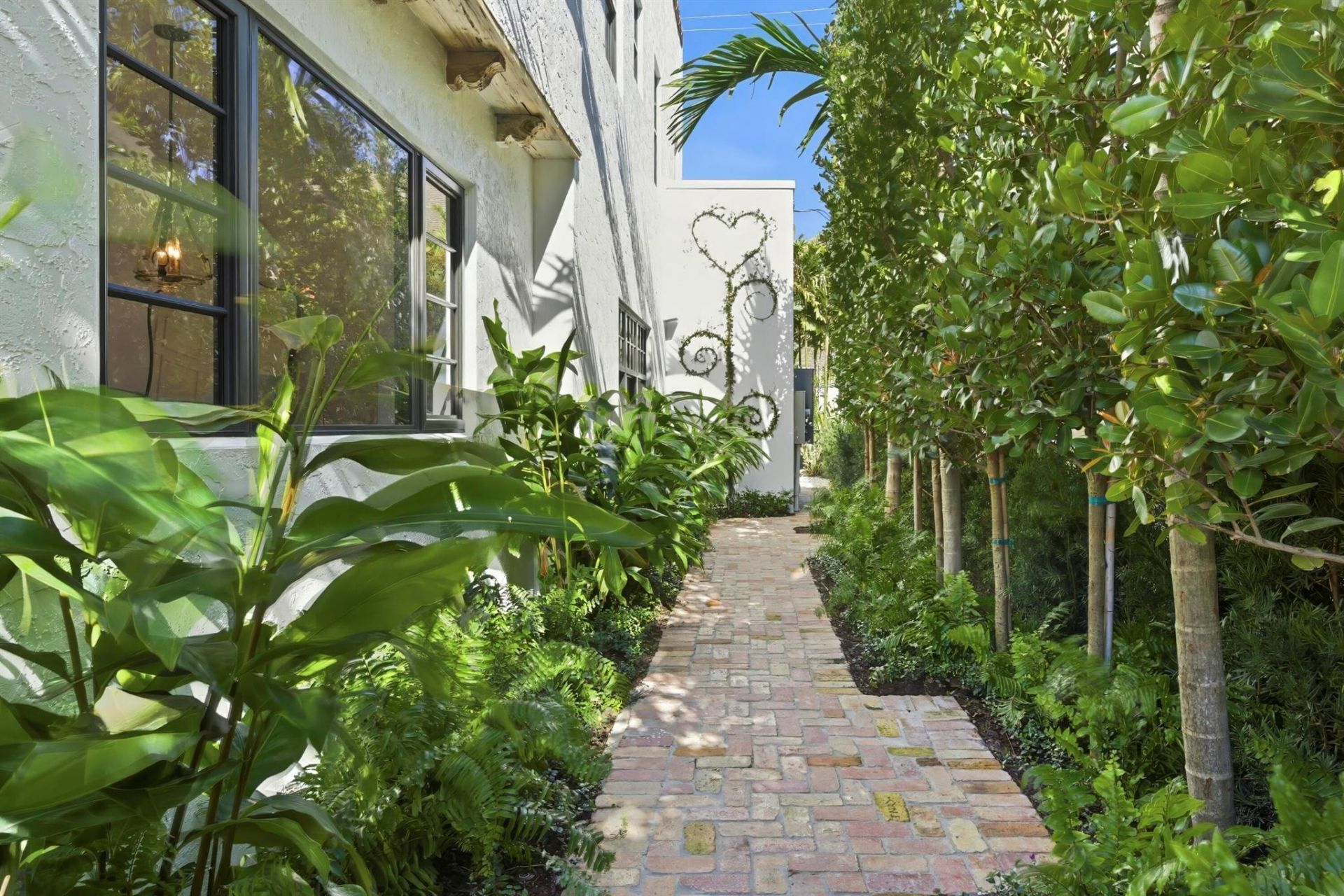 201 Murray Road, West Palm Beach, FL 33405 Photo