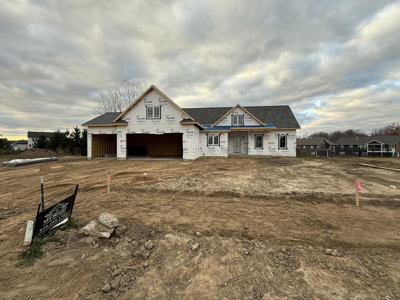 1821 Stratford Lane Nw, Walker, MI 49534 Main Photo