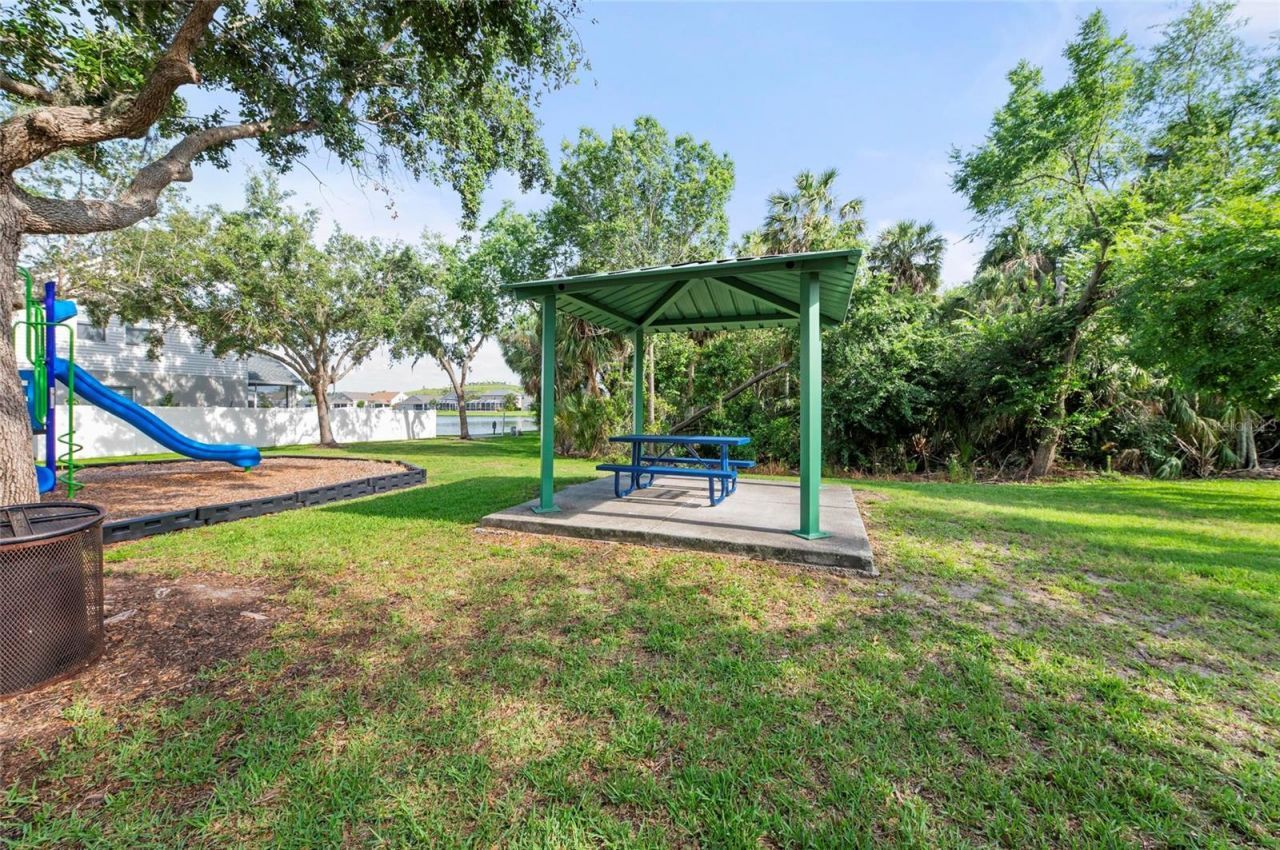 5224 58th Terrace E, Bradenton, FL 34203 Photo