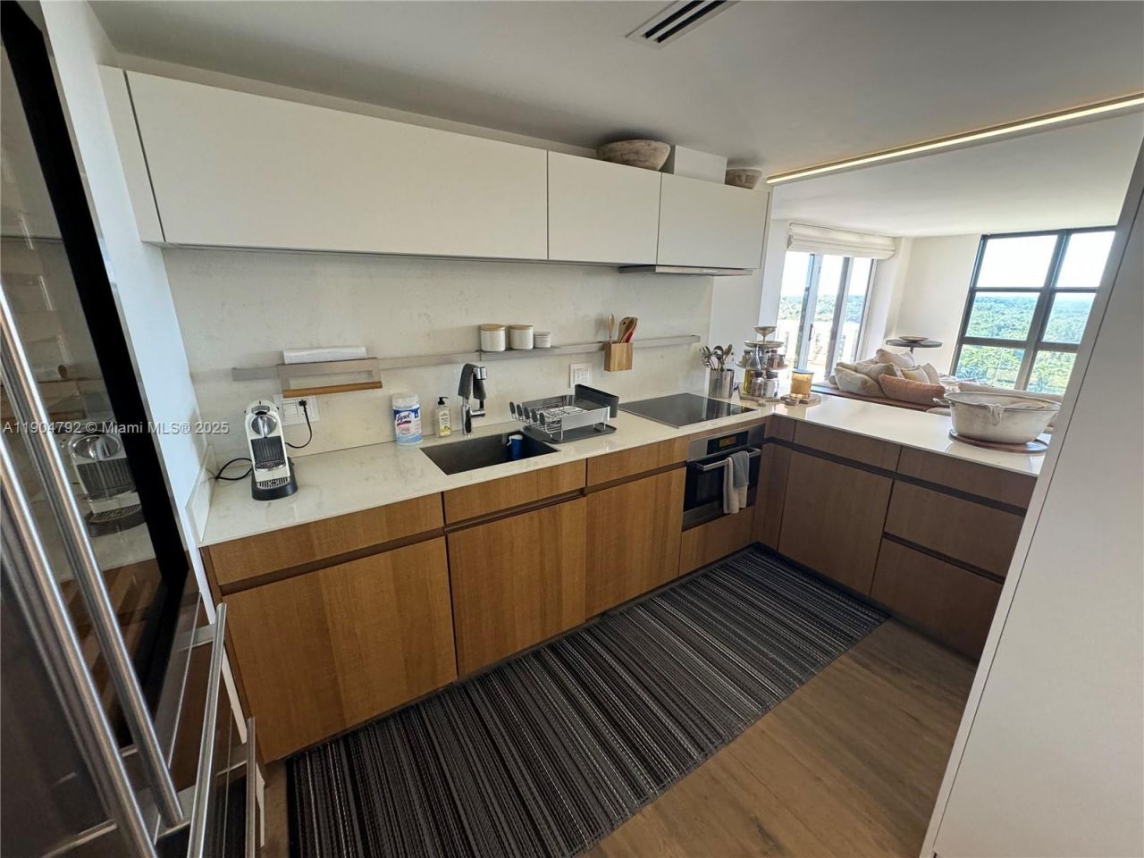 1121 Crandon Blvd, Unit D608, Key Biscayne, FL 33149 Photo