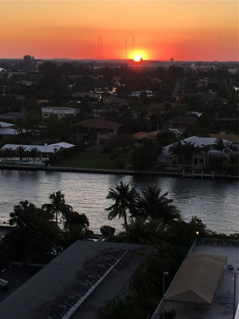 1985 S Ocean Dr, Unit 12J, Hallandale Beach, FL 33009 Photo