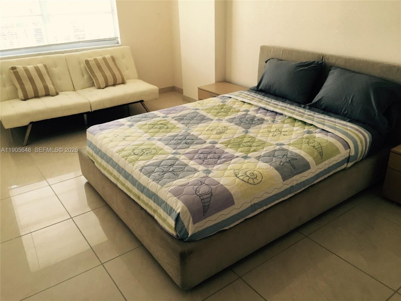 1985 S Ocean Dr, Unit 12J, Hallandale Beach, FL 33009 Photo