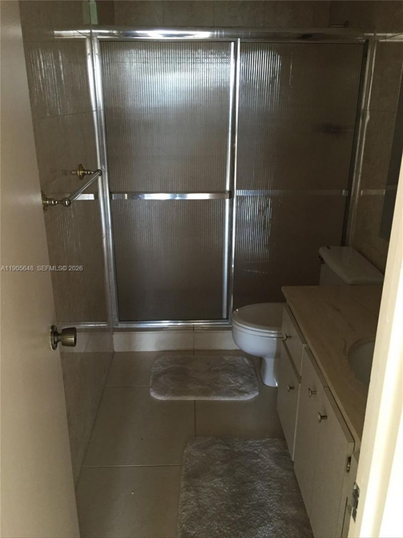 1985 S Ocean Dr, Unit 12J, Hallandale Beach, FL 33009 Photo