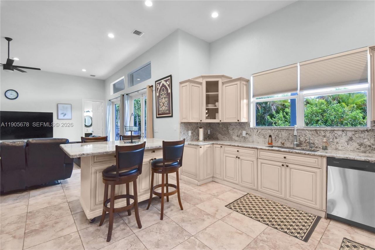 16541 SW 62nd St, Southwest Ranches, FL 33331 Photo