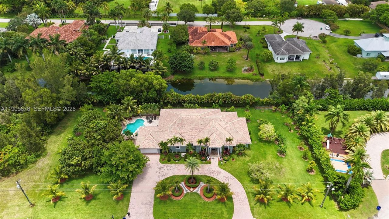 16541 SW 62nd St, Southwest Ranches, FL 33331 Photo