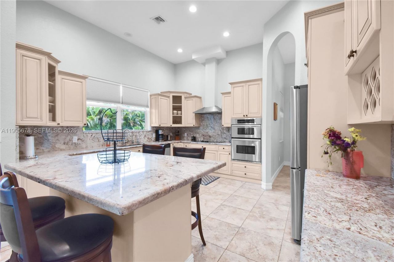 16541 SW 62nd St, Southwest Ranches, FL 33331 Photo